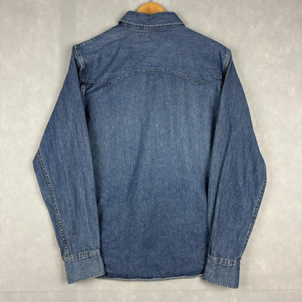 Levis excellent no